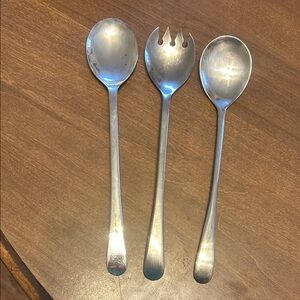 Elegant Silverplated Dining Utensil Set